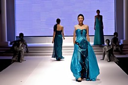 中國(guó)上海婚博會(huì)上國(guó)際婚紗禮服流行時(shí)尚發(fā)布會(huì) 中國(guó)上海婚博會(huì)上國(guó)際婚紗禮服流行時(shí)尚發(fā)布會(huì)